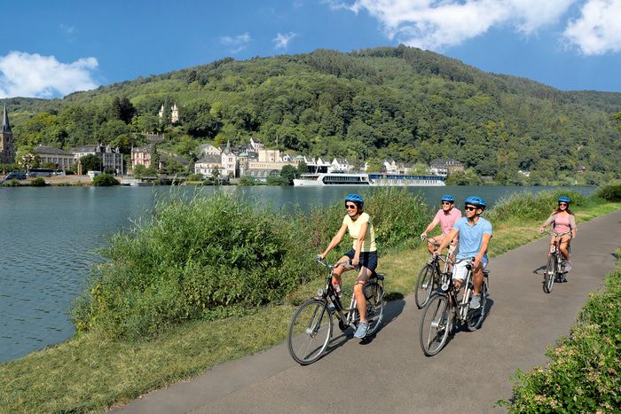 Shore excursions and activities
